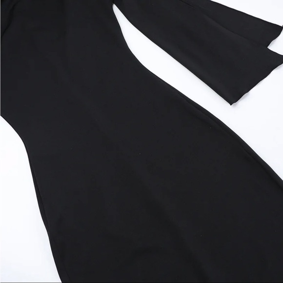 🎉 Tiana Bodycon Maxi Dress - Picture 14 of 16